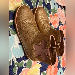 Livie & Luca new with no box